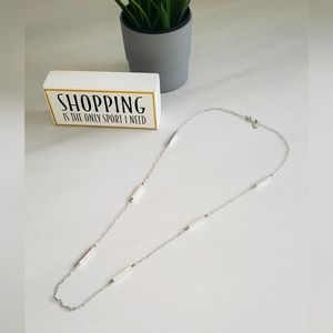 Silver long collar
